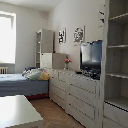 Flat Center Lägenhet *